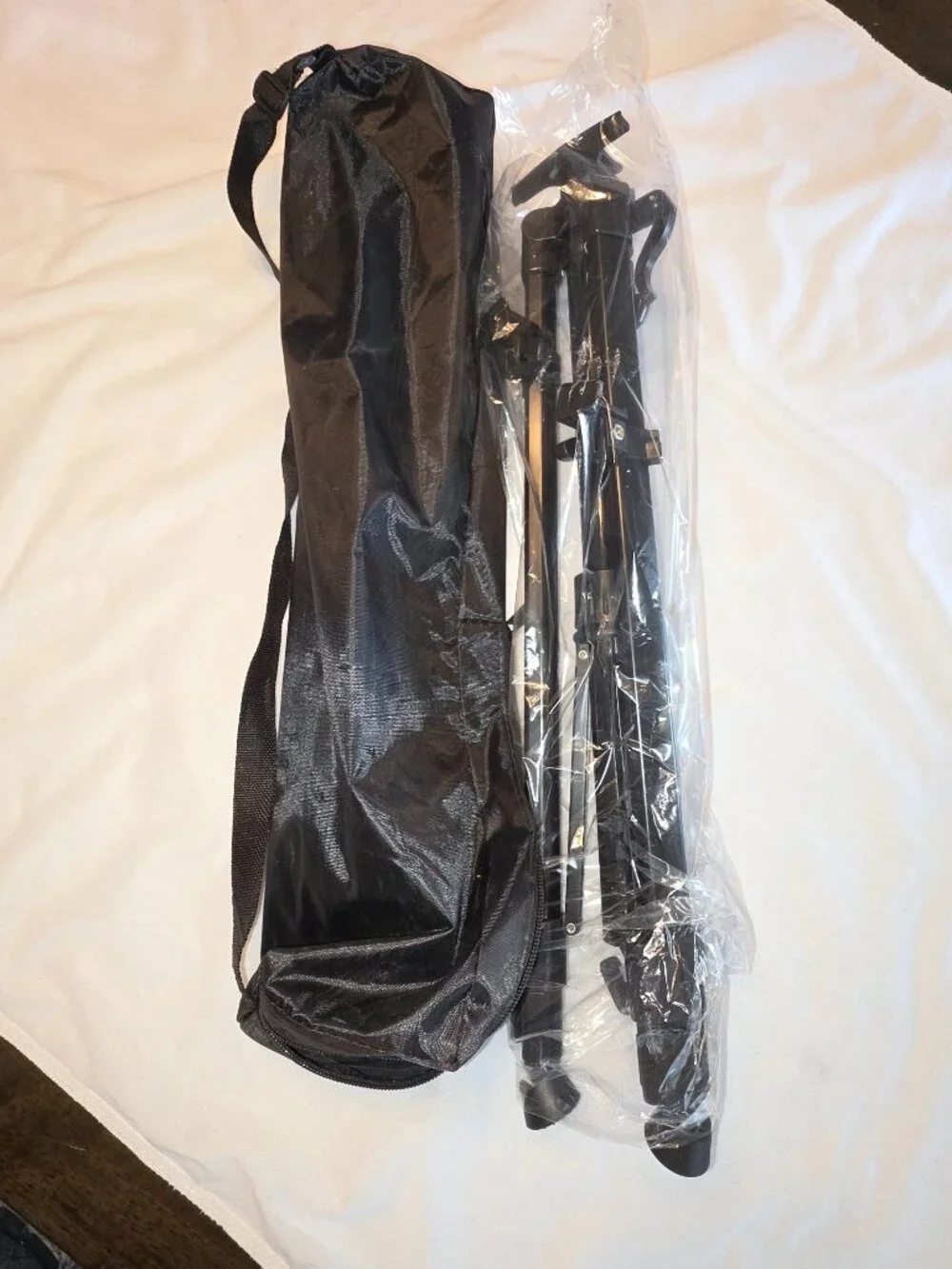 Portable Tripod w Case Foldable Cell Phone Vlogger Camera Accessory Photos